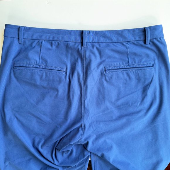 lululemon Cove ABC Short 11" size 36 - Picture 8 of 16